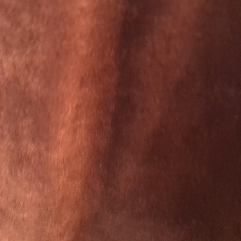 Maren Dress suit. 10P. Soft suede-like material (poly spandex). Front pockets.